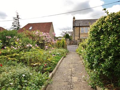 30397687_13.jpg